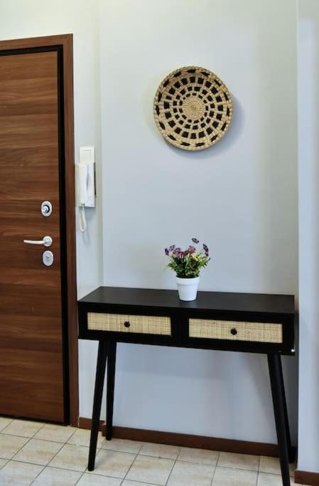 Ferienwohnung Kipseli New Modern & Cozy 65Tv Netflix Athen Exterior foto
